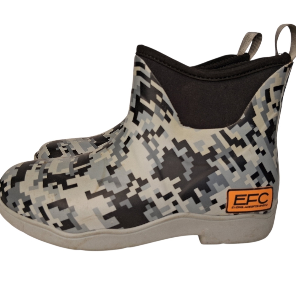 Everglades Fishing Co. Neoprene Boots Women's Size 6 Digital Camo Grey